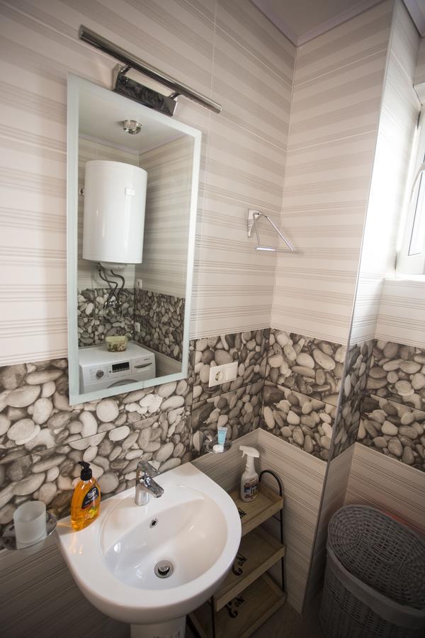 Apartment On Khimshiashvili Batumi Exterior photo